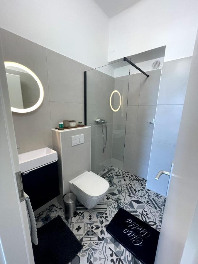 Luxury Apartment Lukas Orebić Extérieur photo