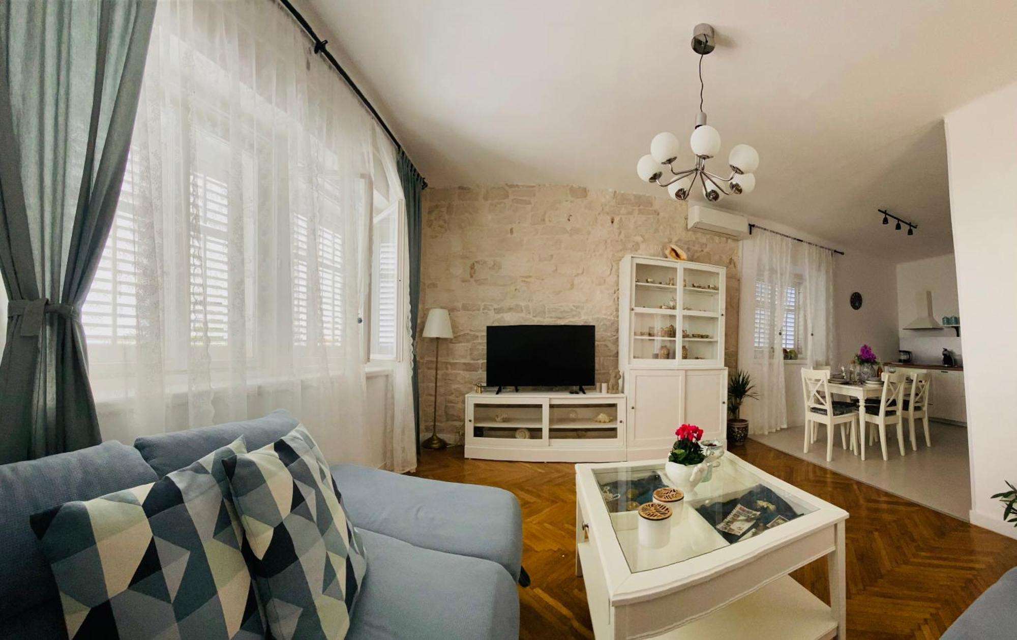 Luxury Apartment Lukas Orebić Extérieur photo